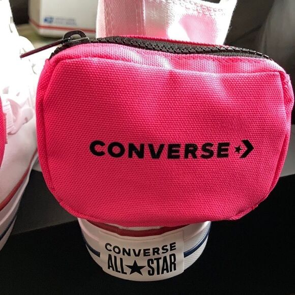 Converse CTAS Buckle Up Hi Tops - Picture 4 of 8
